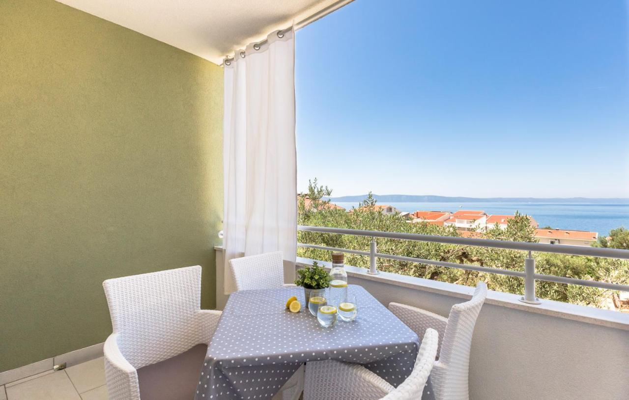 Apartmani Ksenija Тучепи Экстерьер фото