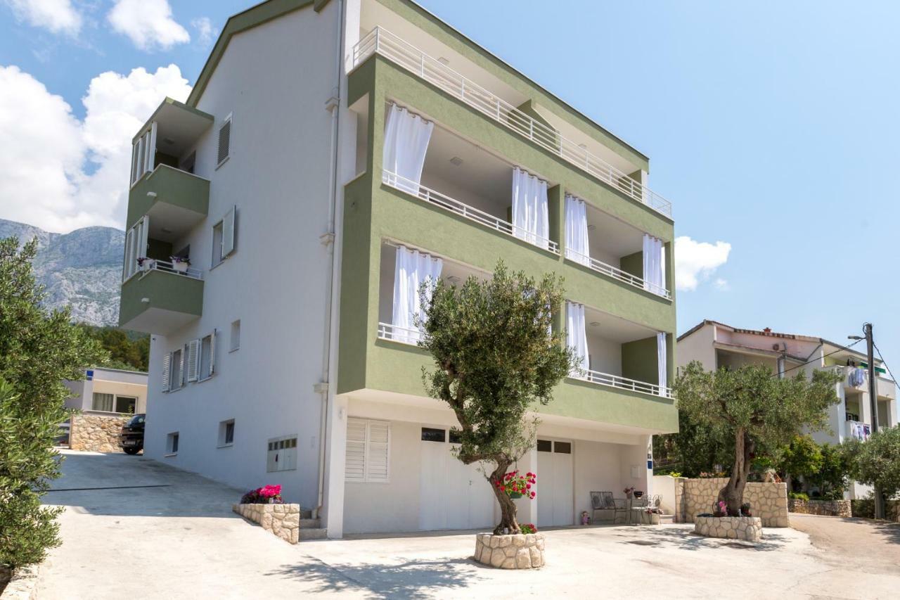 Apartmani Ksenija Тучепи Экстерьер фото